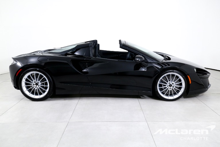 New-2026-McLaren-Artura-Spider