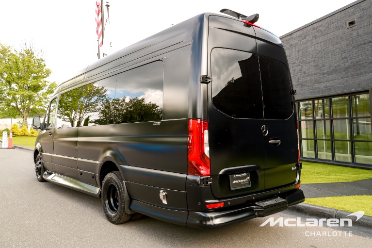 New-2027-Mercedes-Benz-Sprinter-3500XD