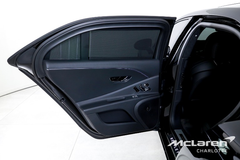 Used-2025-Bentley-Flying-Spur-Black-Edition
