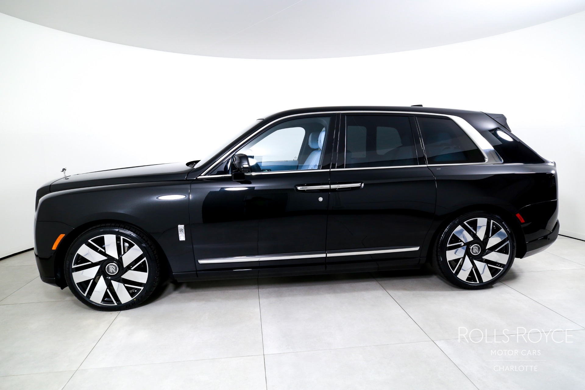 New 2027 Rolls-Royce Cullinan  | Charlotte, NC
