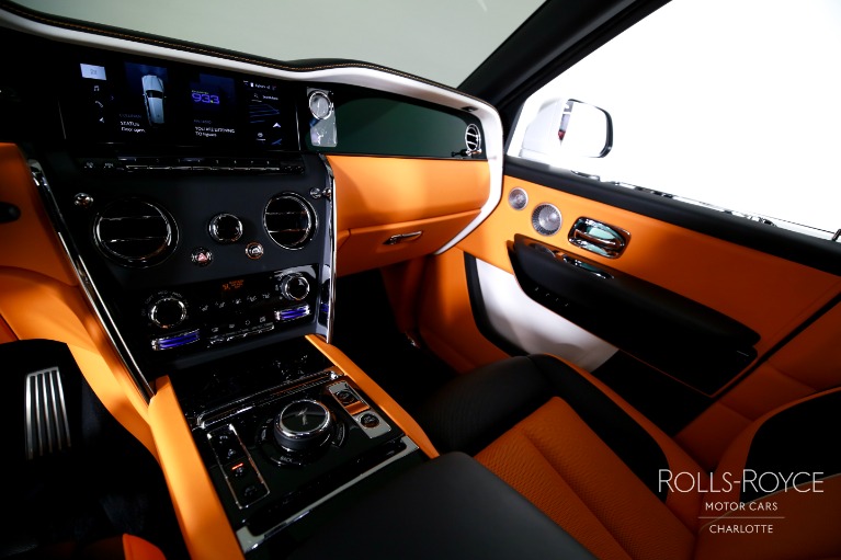 Used-2025-Rolls-Royce-Cullinan