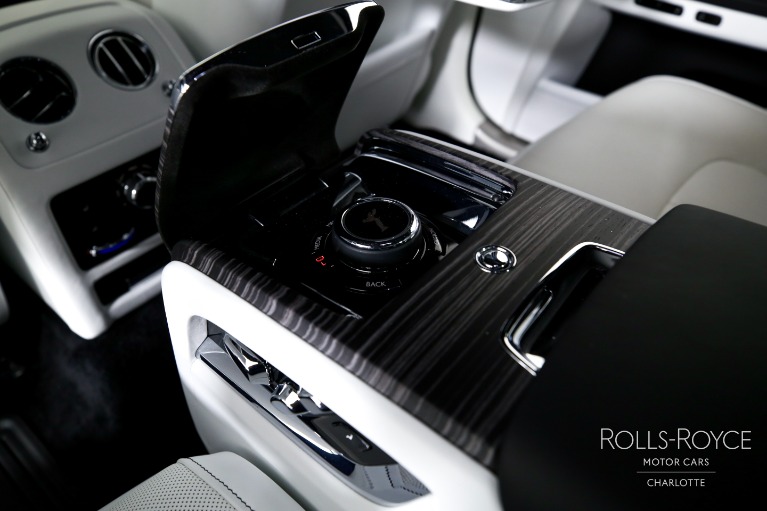 Used-2021-Rolls-Royce-Ghost