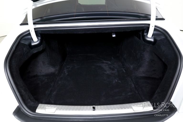 Used-2021-Rolls-Royce-Ghost