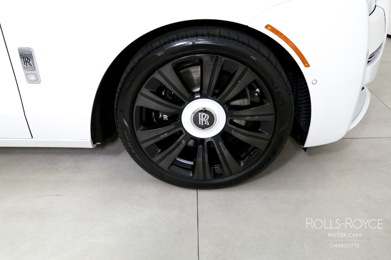 Used-2021-Rolls-Royce-Ghost