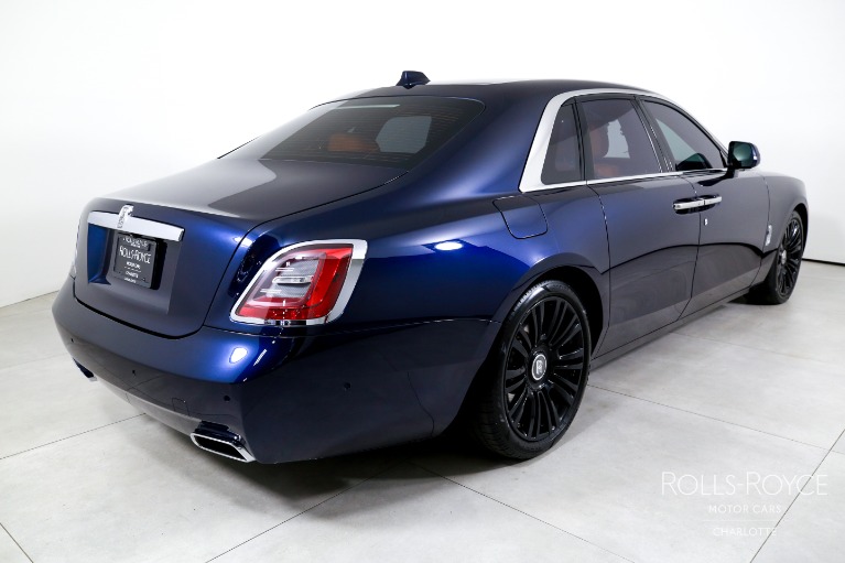 Used-2021-Rolls-Royce-Ghost