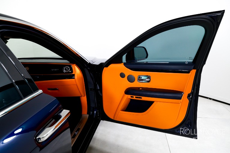 Used-2021-Rolls-Royce-Ghost
