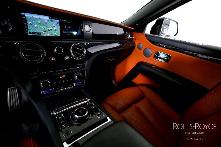 Used-2021-Rolls-Royce-Ghost