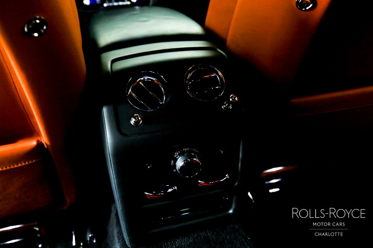 Used-2021-Rolls-Royce-Ghost