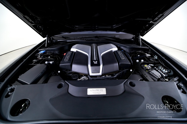 Used-2021-Rolls-Royce-Ghost