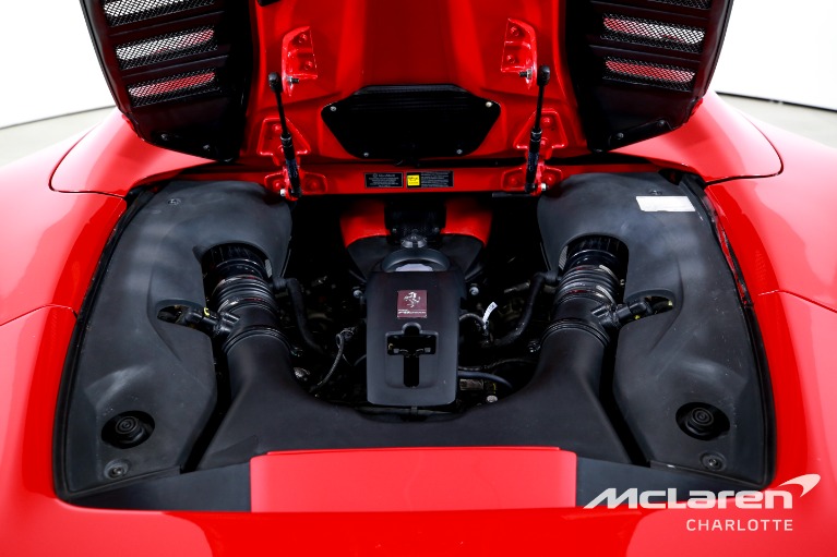 Used-2021-Ferrari-F8-Spider