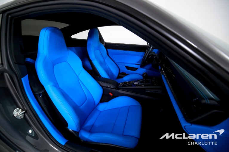 Used-2022-Porsche-911-GT3-Touring