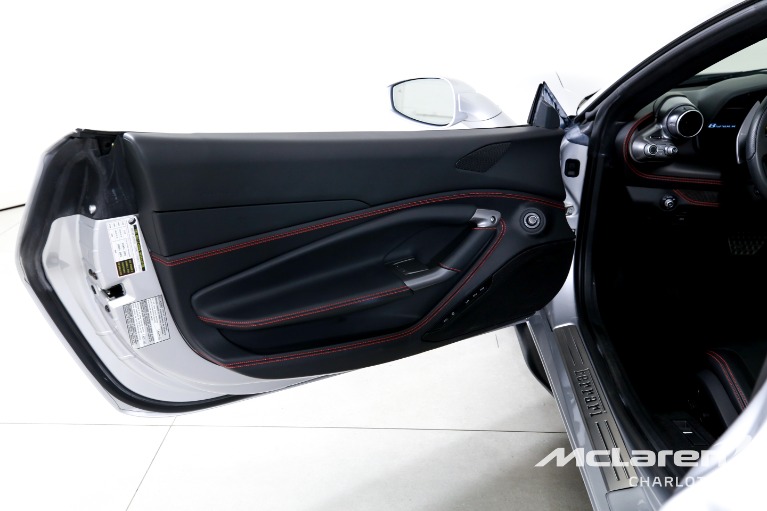 Used-2022-Ferrari-F8-Spider