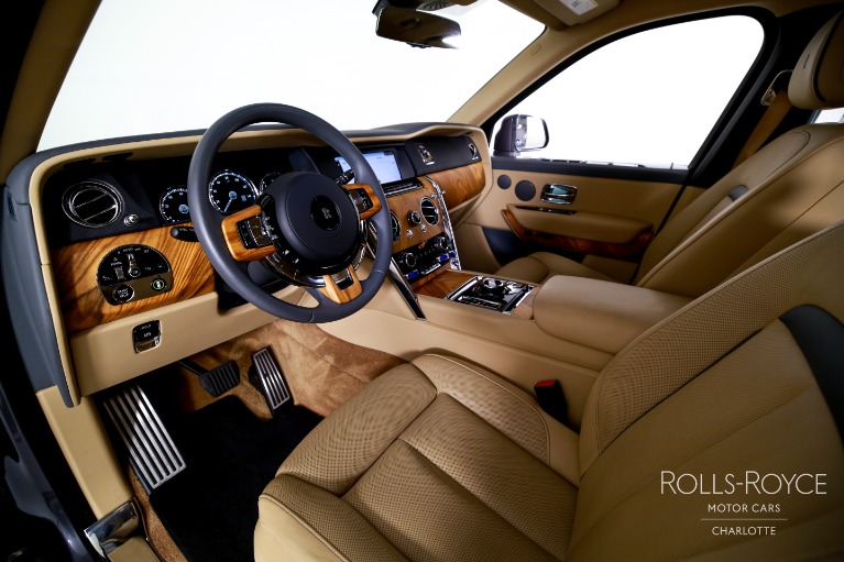 Used-2020-Rolls-Royce-Cullinan