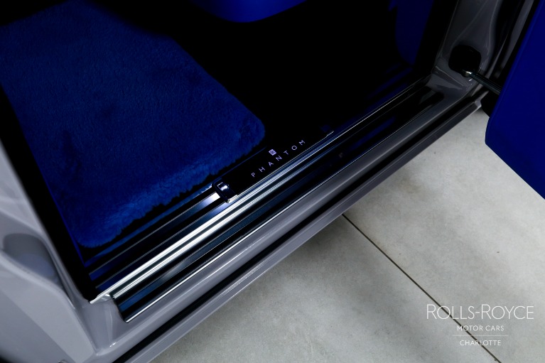 Used-2024-Rolls-Royce-Phantom