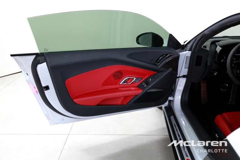 Used-2021-Audi-R8-52-quattro-V10-performance