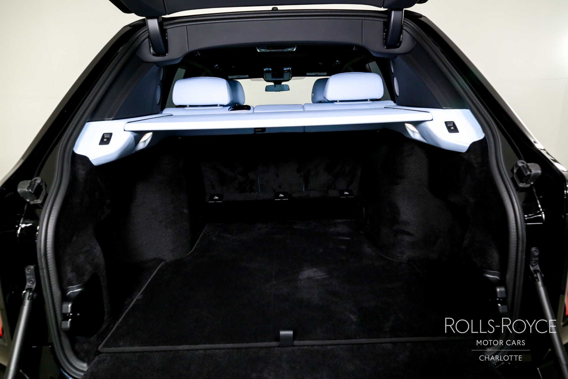 New 2027 Rolls-Royce Black Badge Cullinan  | Charlotte, NC