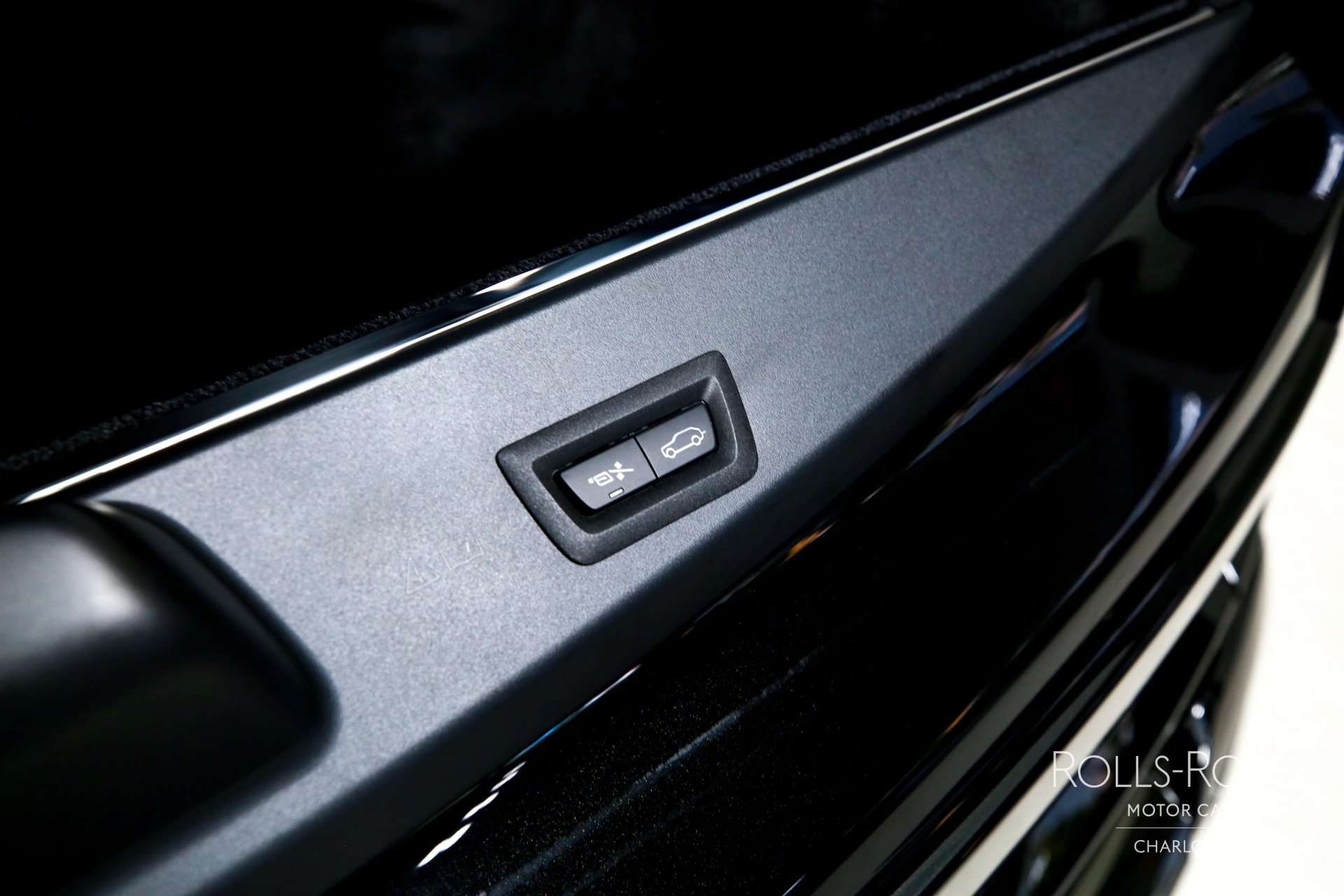 New 2027 Rolls-Royce Black Badge Cullinan  | Charlotte, NC
