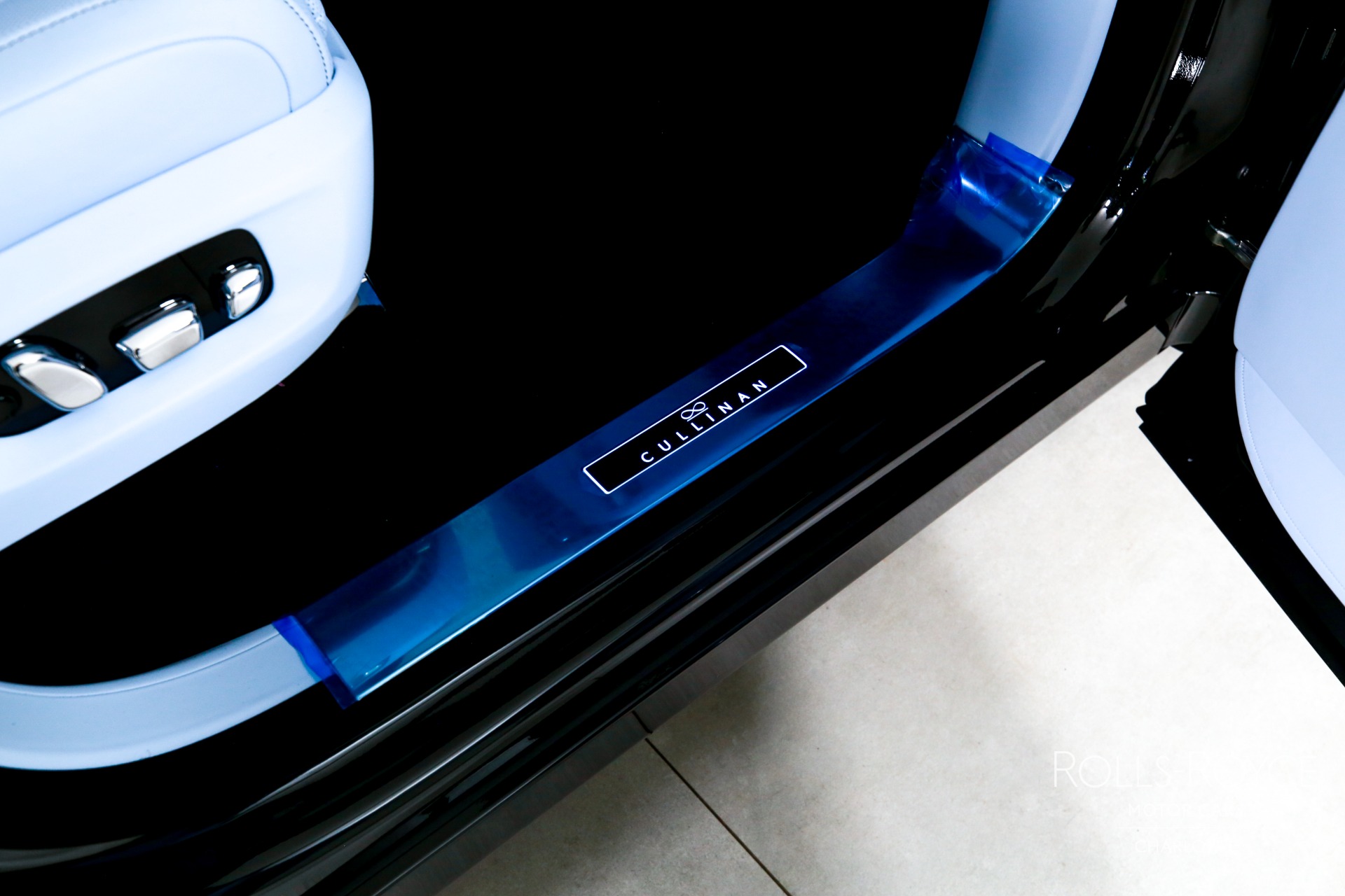 New 2027 Rolls-Royce Black Badge Cullinan  | Charlotte, NC