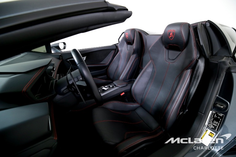 Used-2023-LAMBORGHINI-HURACAN-EVO