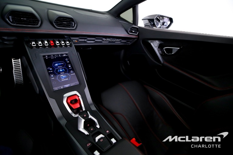 Used-2023-LAMBORGHINI-HURACAN-EVO