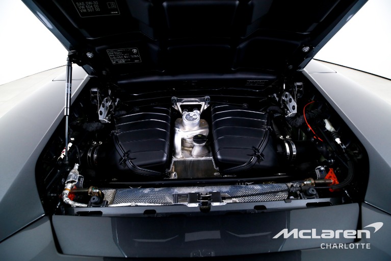 Used-2023-LAMBORGHINI-HURACAN-EVO