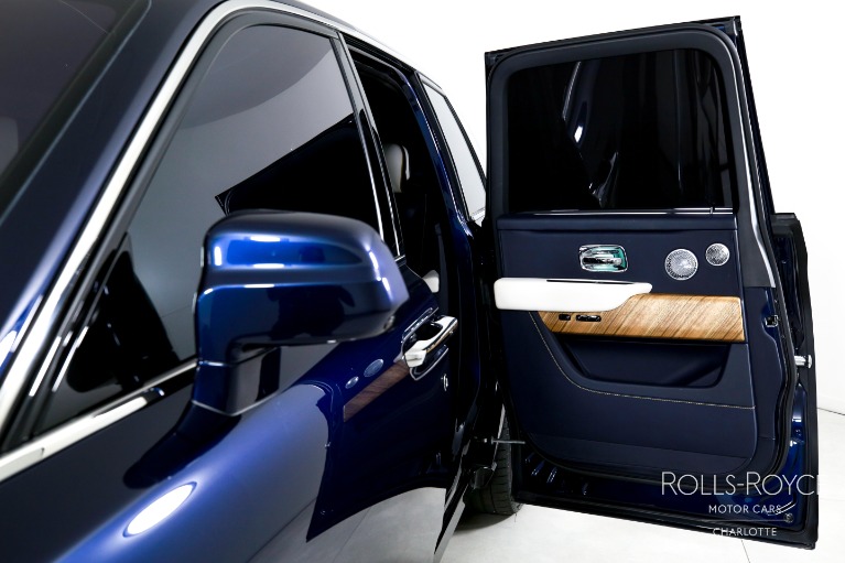Used-2025-Rolls-Royce-Cullinan