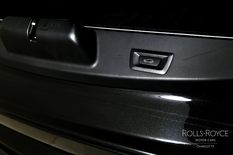 Used-2020-Rolls-Royce-Black-Badge-Cullinan