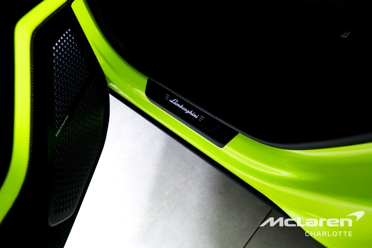 Used-2024-Lamborghini-Urus-Performante