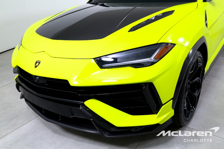 Used-2024-Lamborghini-Urus-Performante