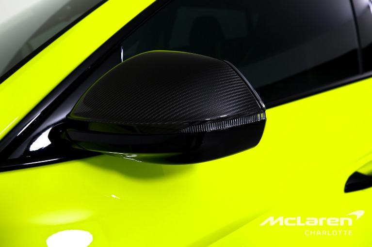 Used-2024-Lamborghini-Urus-Performante
