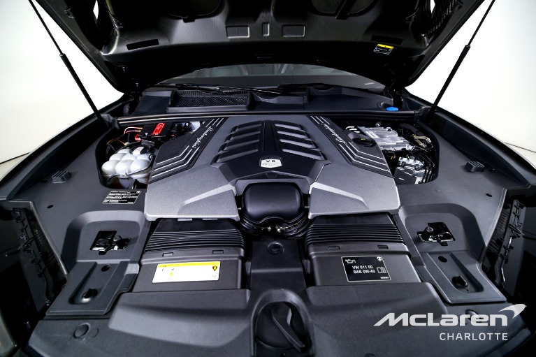 Used-2024-Lamborghini-Urus-S