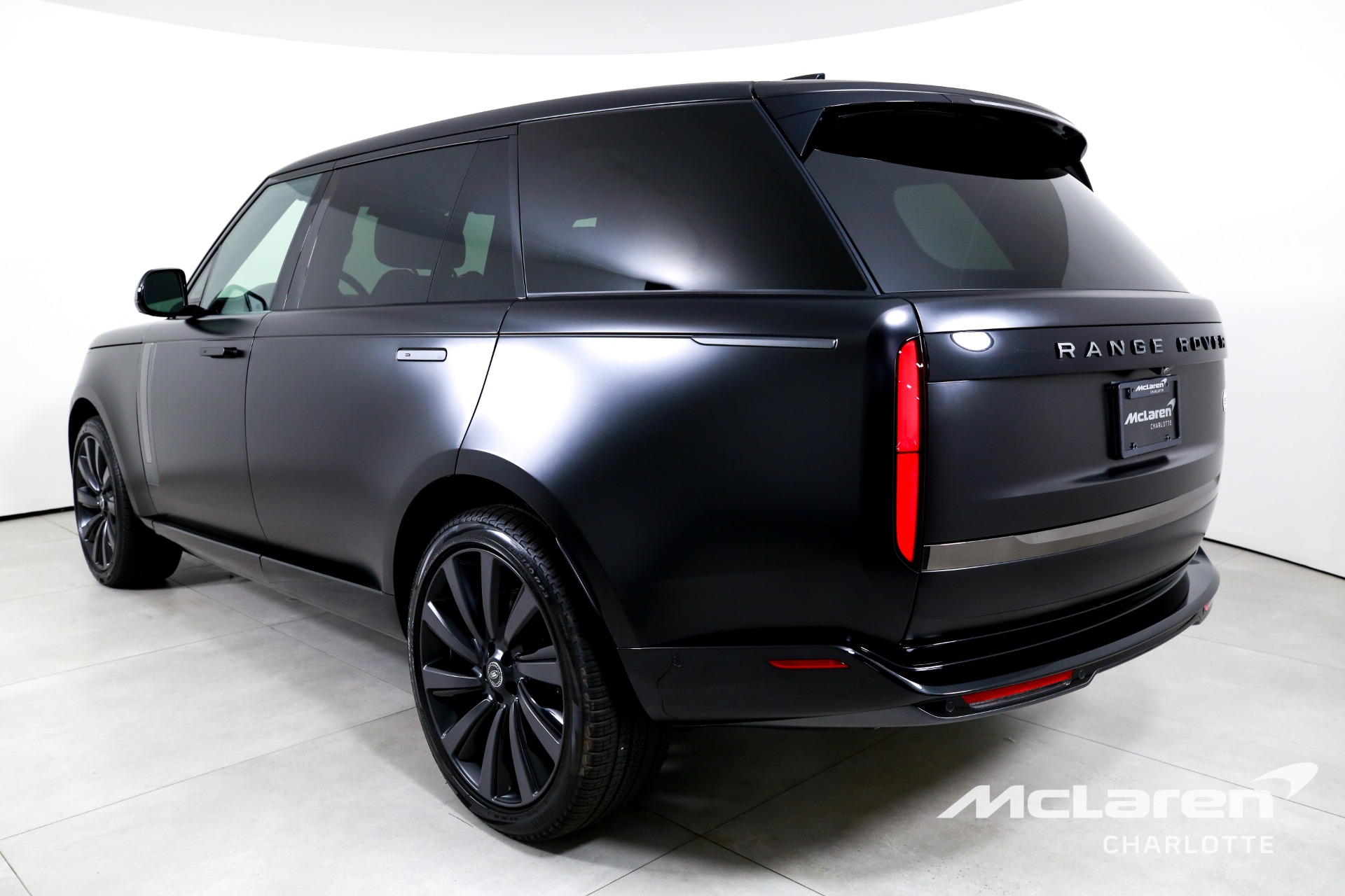Used 2025 Land Rover Range Rover P615 SV LWB | Charlotte, NC