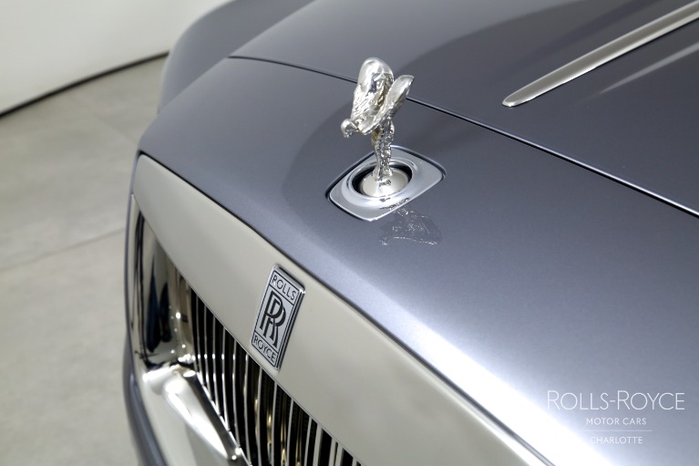 Used-2018-Rolls-Royce-Dawn