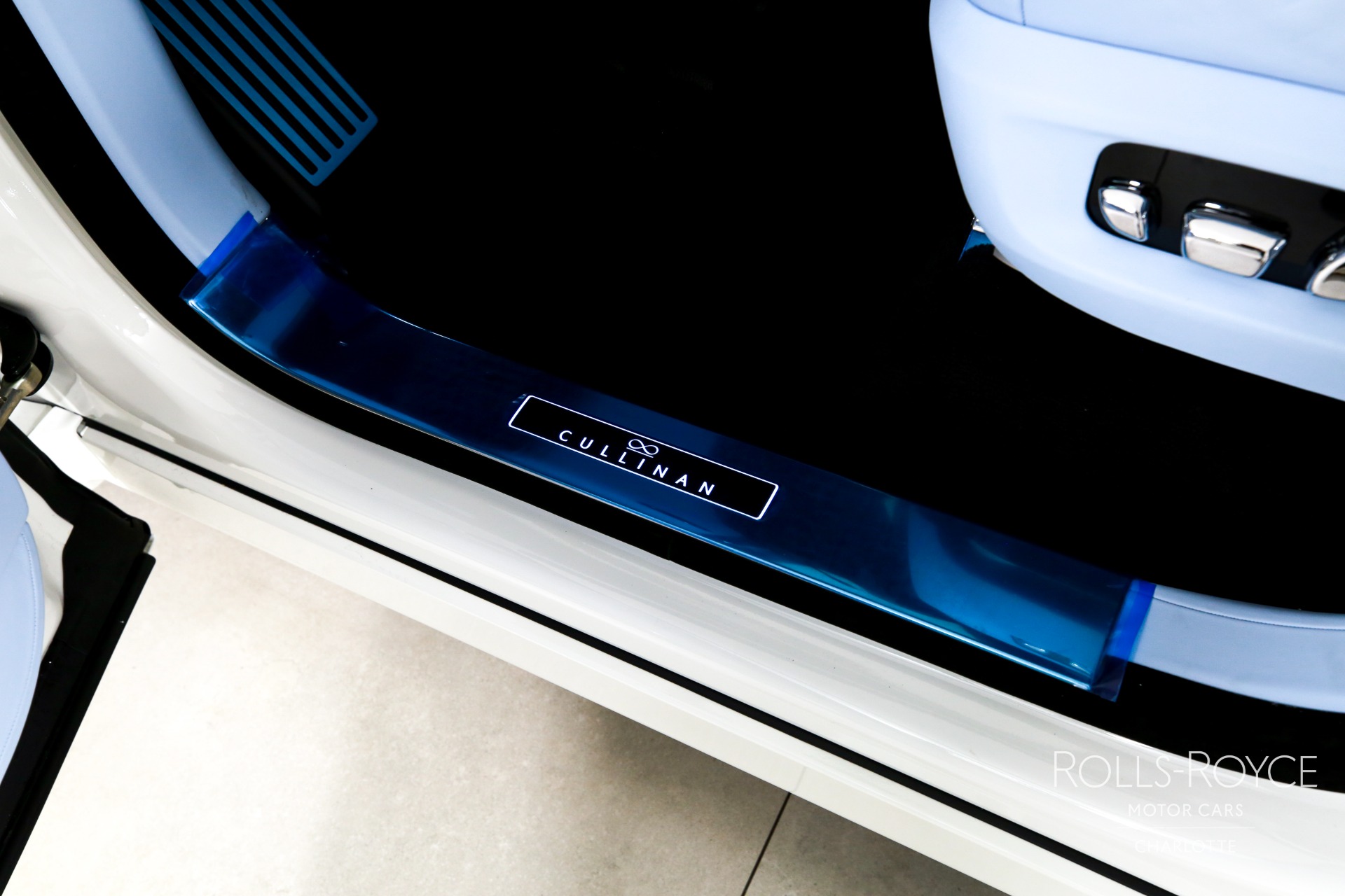 New 2027 Rolls-Royce Black Badge Cullinan  | Charlotte, NC