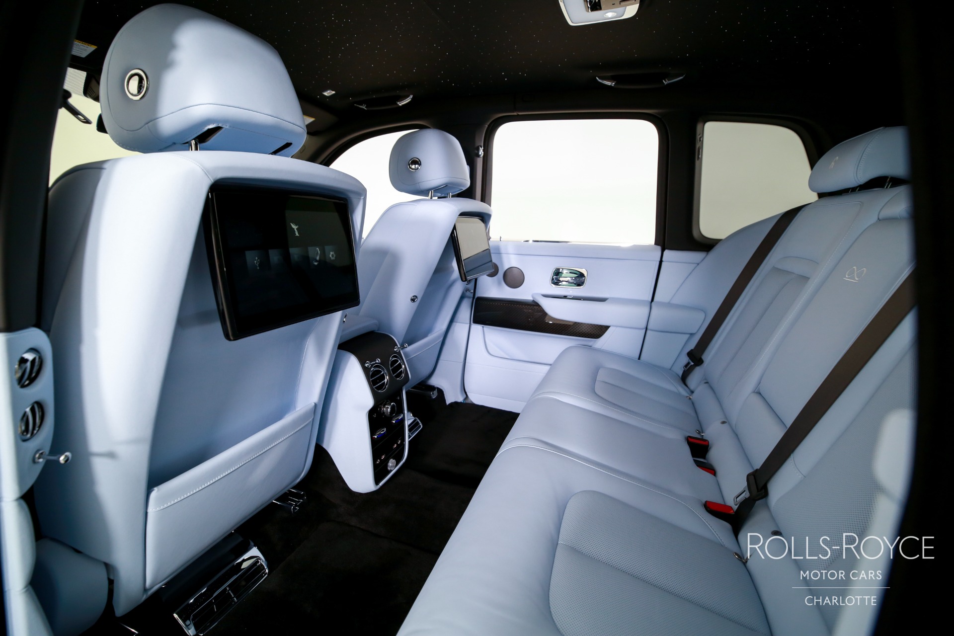 New 2027 Rolls-Royce Black Badge Cullinan  | Charlotte, NC
