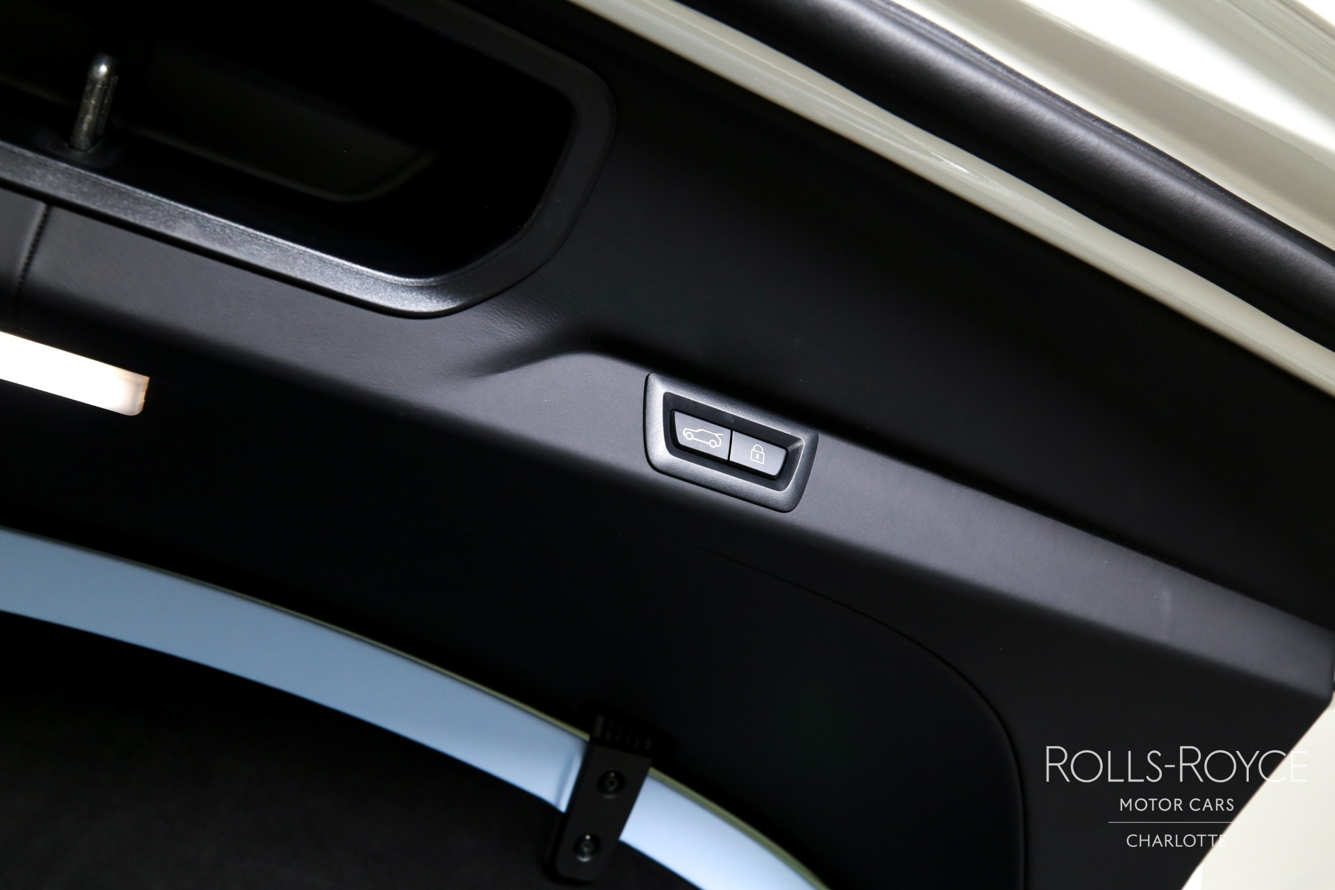 New 2027 Rolls-Royce Black Badge Cullinan  | Charlotte, NC