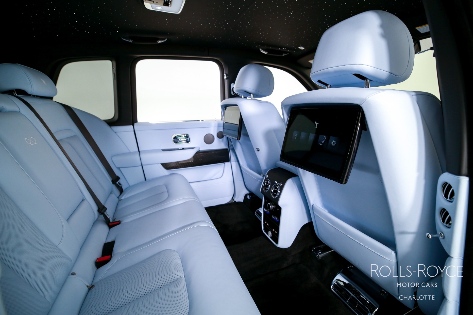 New 2027 Rolls-Royce Black Badge Cullinan  | Charlotte, NC