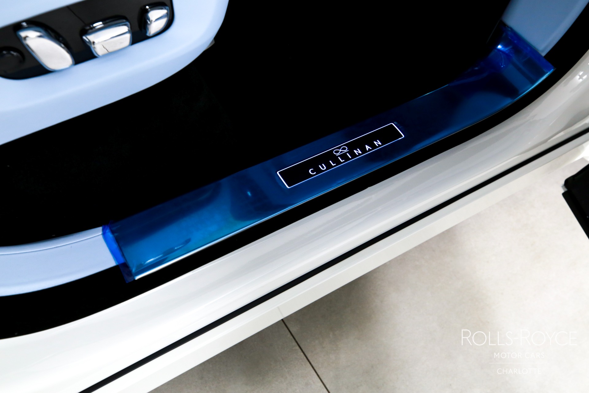 New 2027 Rolls-Royce Black Badge Cullinan  | Charlotte, NC