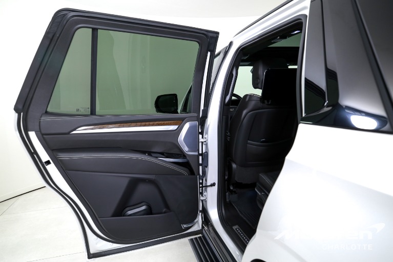 Used-2025-Cadillac-Escalade-Sport-Platinum