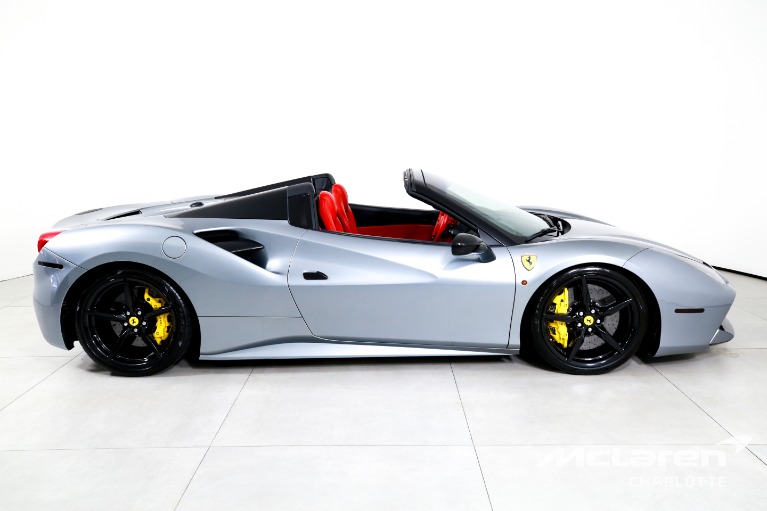 Used-2019-Ferrari-488-Spider