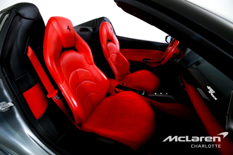 Used-2019-Ferrari-488-Spider