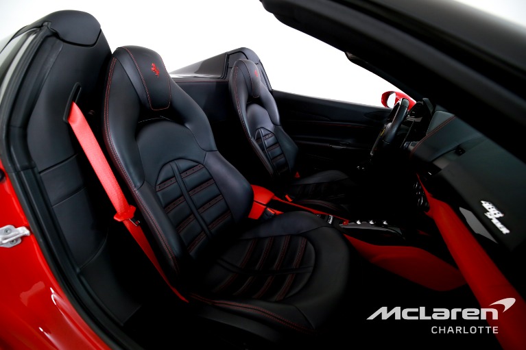 Used-2018-Ferrari-488-Spider
