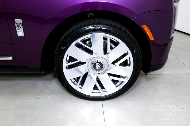 Used-2025-Rolls-Royce-Cullinan