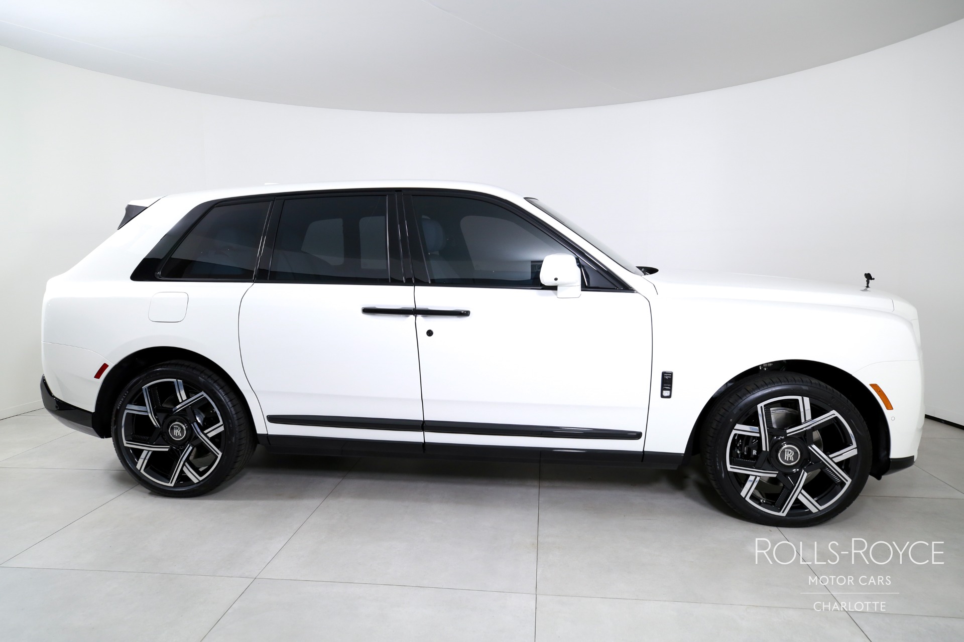 New 2027 Rolls-Royce Cullinan  | Charlotte, NC