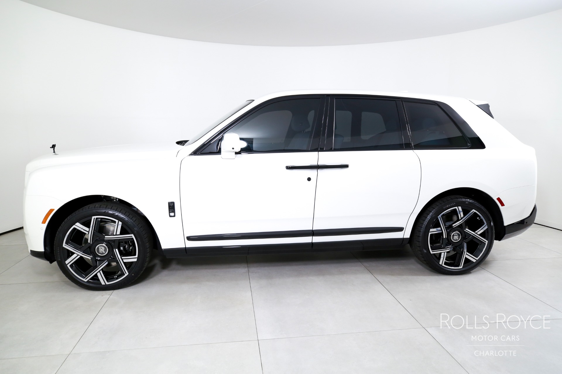 New 2027 Rolls-Royce Cullinan  | Charlotte, NC