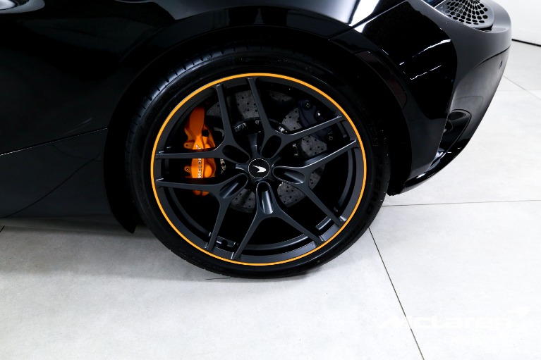 Used-2024-McLaren-750S