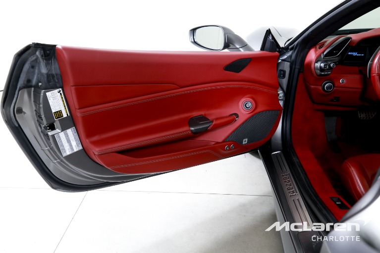 Used-2018-Ferrari-488-Spider