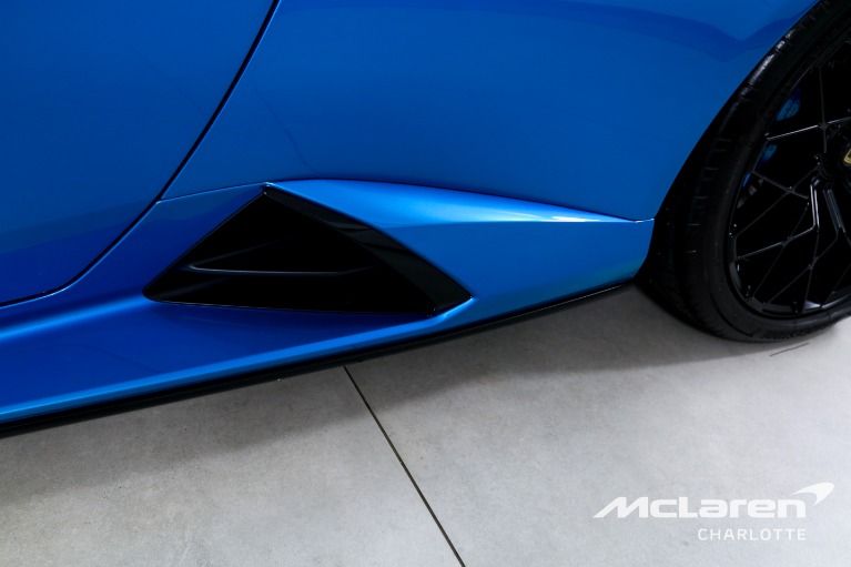 Used-2022-Lamborghini-Huracan-STO