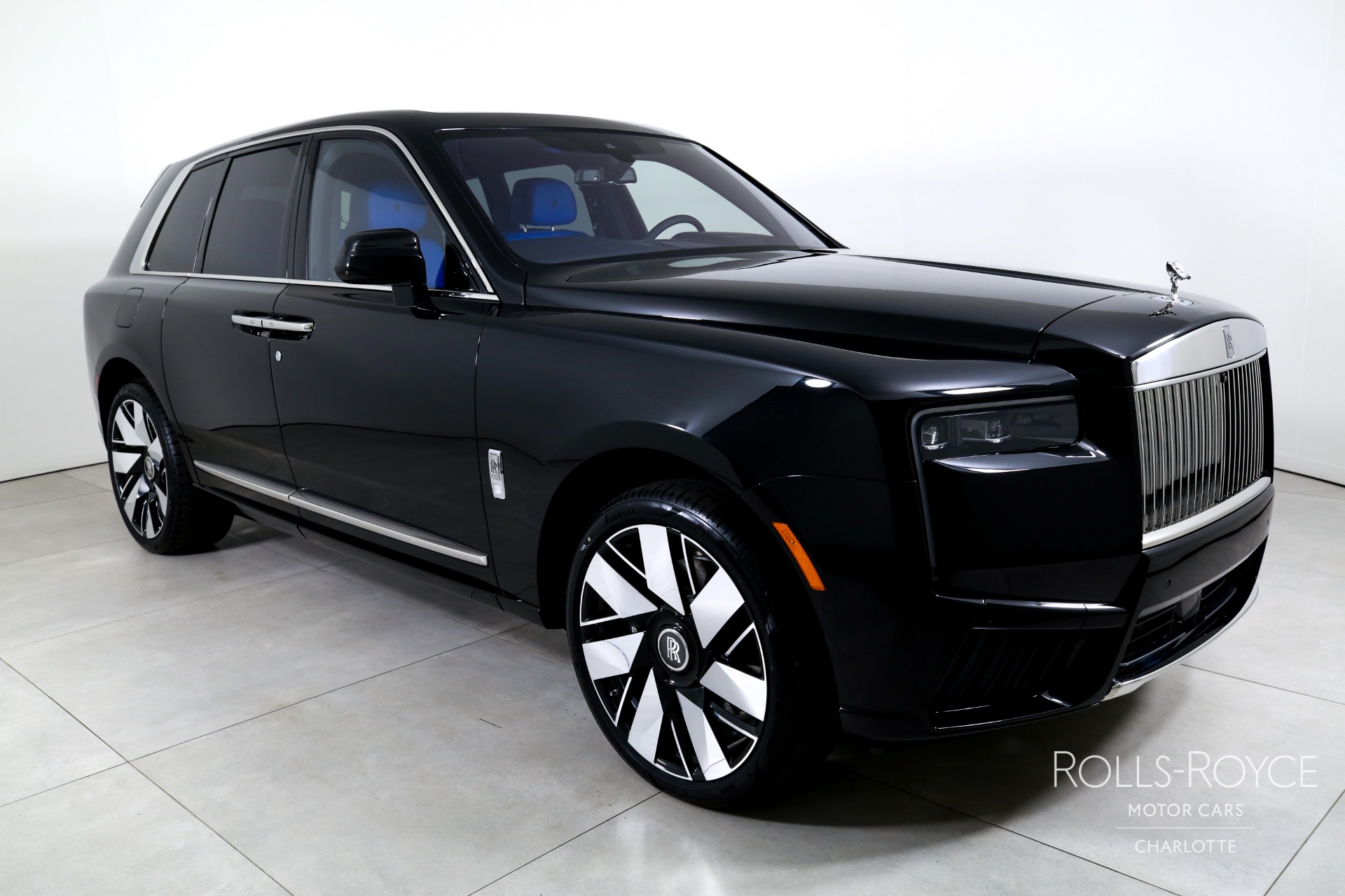 New 2027 Rolls-Royce Cullinan  | Charlotte, NC