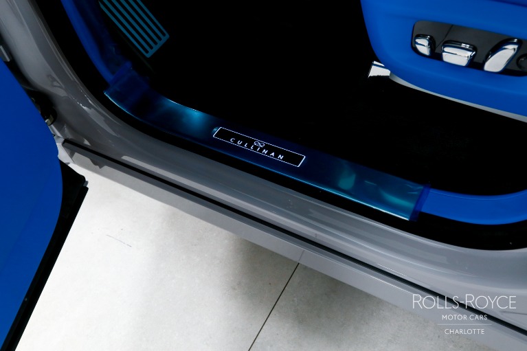 New-2027-Rolls-Royce-Black-Badge-Cullinan